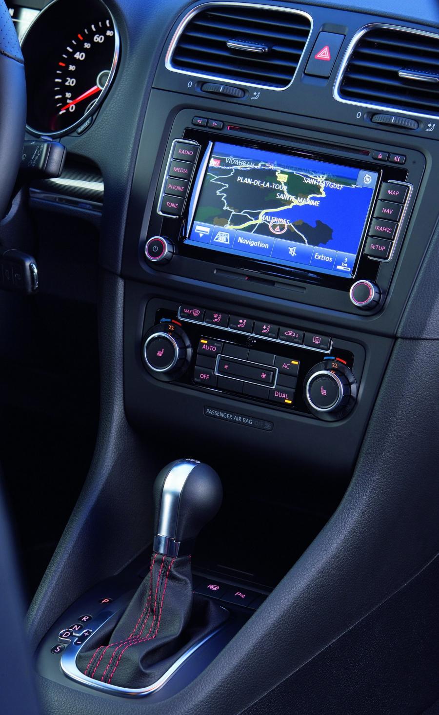  Volkswagen Golf GTi 2008 года  (фото 59 из 83)